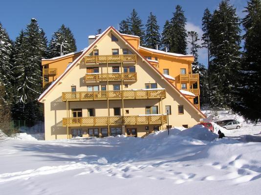 Family Apartments Spiezovec Dóval Kültér fotó