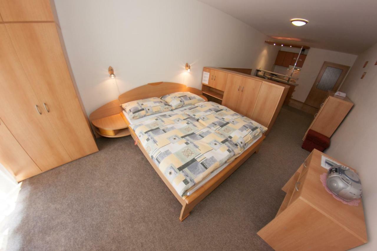Family Apartments Spiezovec Dóval Kültér fotó
