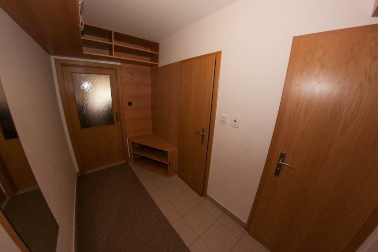 Family Apartments Spiezovec Dóval Kültér fotó